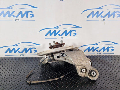 19-ON RANGE ROVER EVOQUE L551 GENUINE REAR LEFT PASSENGER WHEEL HUB GK724K327AB