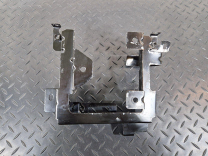 14-23 MERCEDES BENZ VITO W447 OEM ENGINE CONTROL UNIT HOLDER BRACKET A4475400040