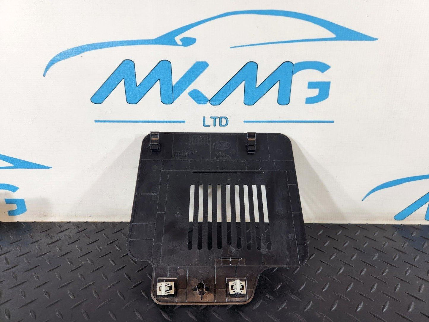 19-ON RANGE ROVER EVOQUE L551 GENUINE HVAC HEATER DUCT GRILLE K8D2-01906-BB