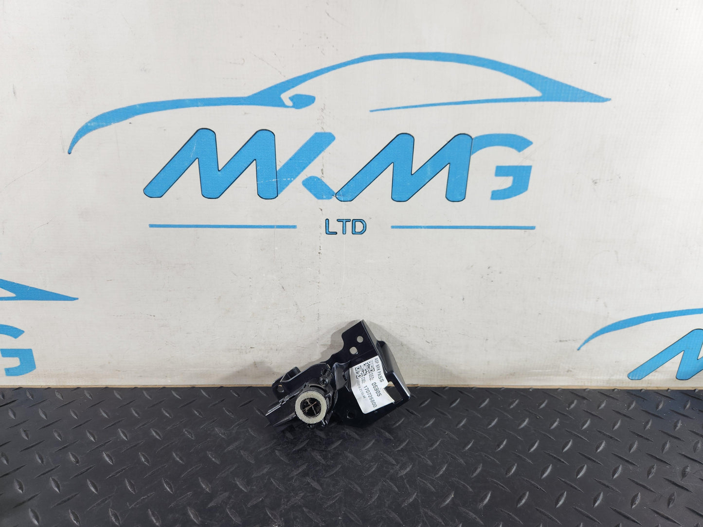 Land Rover Range Rover Evoque L551 Temperature Sensor K8D2-045K00-B