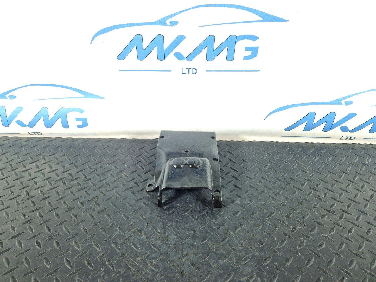 10-15 AUDI Q7 4L GENUINE EXTERIOR PART 4L0821947