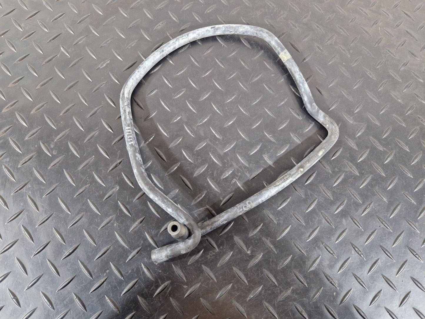 12-18 AUDI A6 C7 GENUINE OEM RIGHT O/S HEADLIGHT DRAIN HOSE 4G0941718