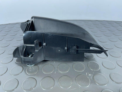 16-19 AUDI A4 B9 GENUINE REAR RIGHT SEAT BELT GUIDE 8W0857792