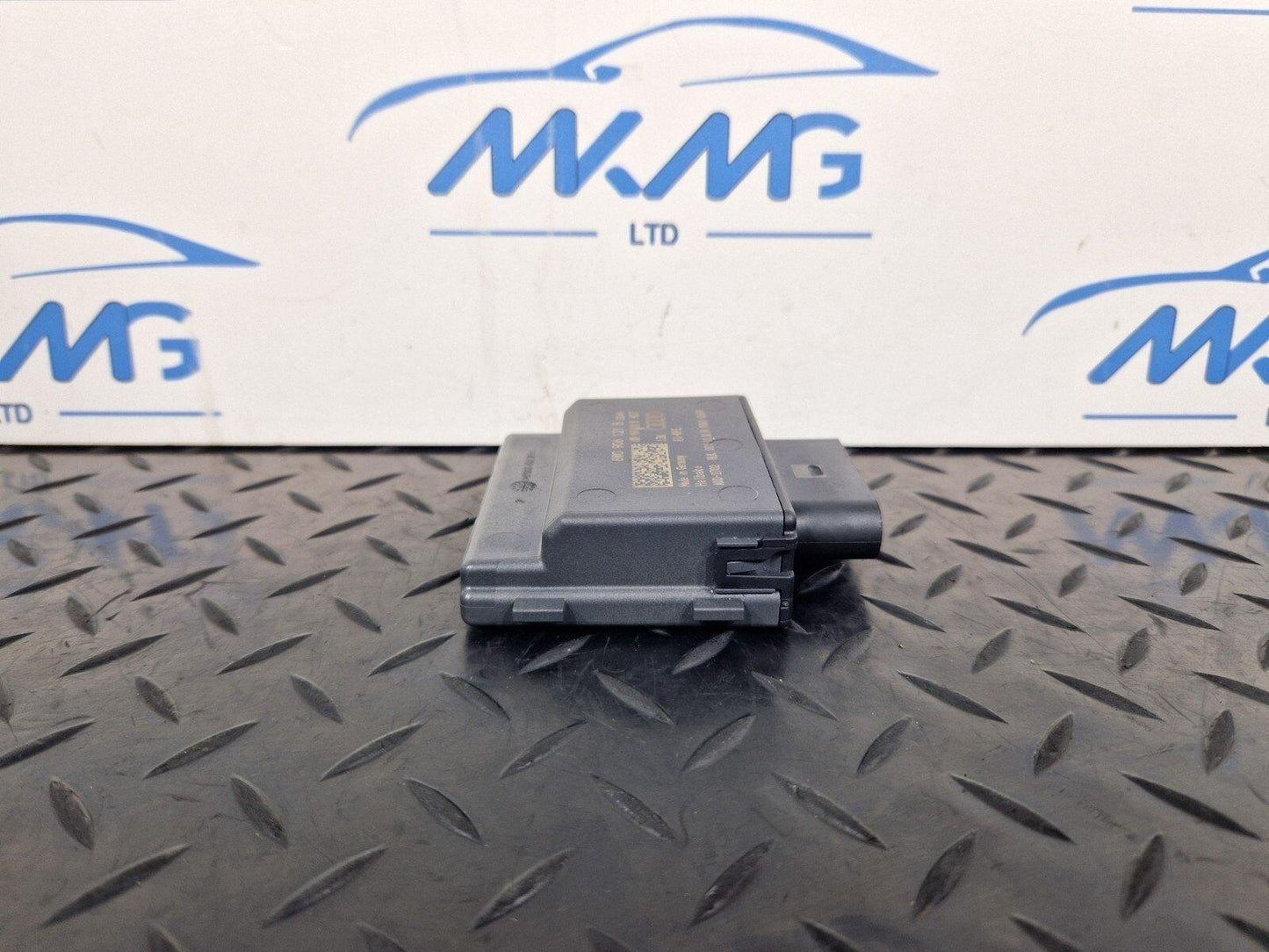 16-23 AUDI A5 F5 2.0TDI DET DIESEL ENGINE FUEL PUMP CONTROL MODULE 8W0906121B