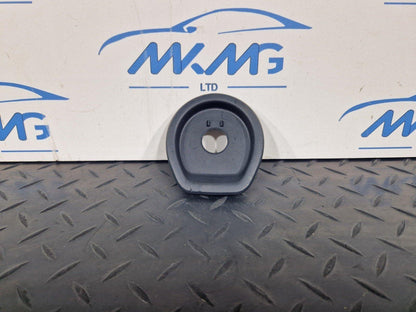 14-23 MERCEDES VITO W447 GENUINE B-PILLAR HANDLE RECESS SHEL TRIM A4478990721