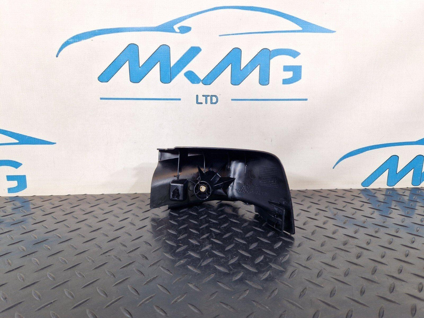 14-21 MERCEDES BENZ C300h W205 OEM RIGHT INTERIOR PART A2056930900
