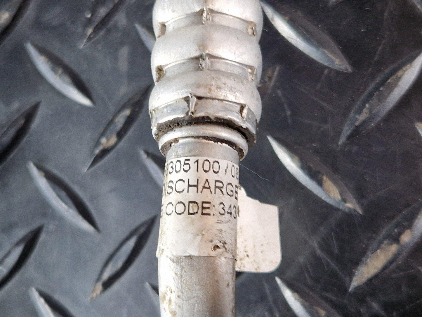 16-19 MERCEDES BENZ GLE W166 GENUINE REFRIGERANT LINE A1668305100