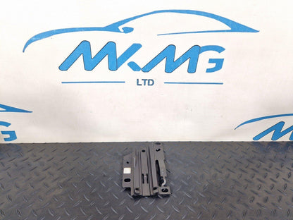 16-19 AUDI A4 B9 BONNET HOOD BOOT LID LOCK CATCH STRIKER RIGHT O/S 8W0823186E