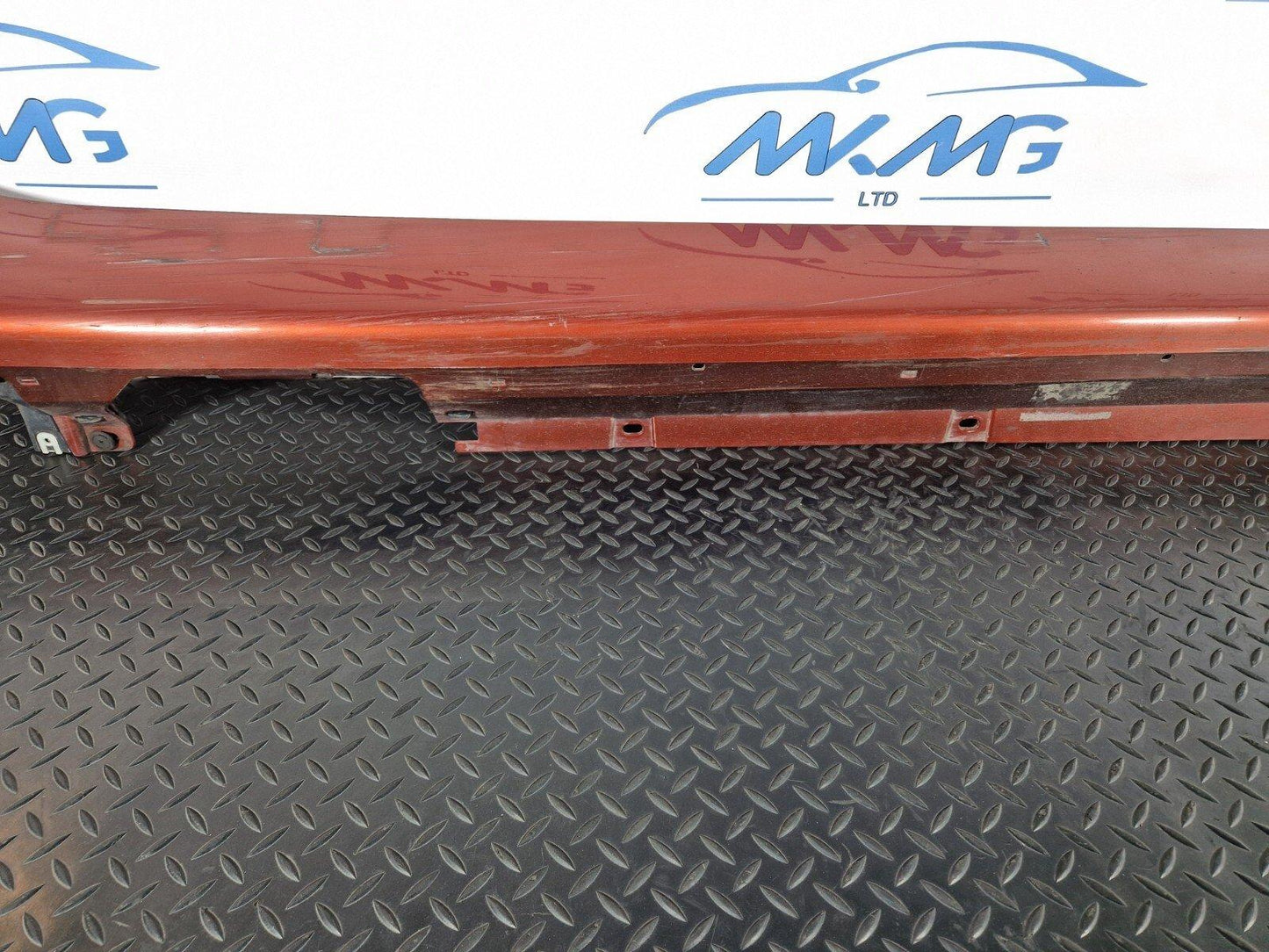 14-21 BMW 2 SERIES GRAN TOURER F45 F46 RIGHT SIDE SKIRT IN ORANGE C1X 7318852