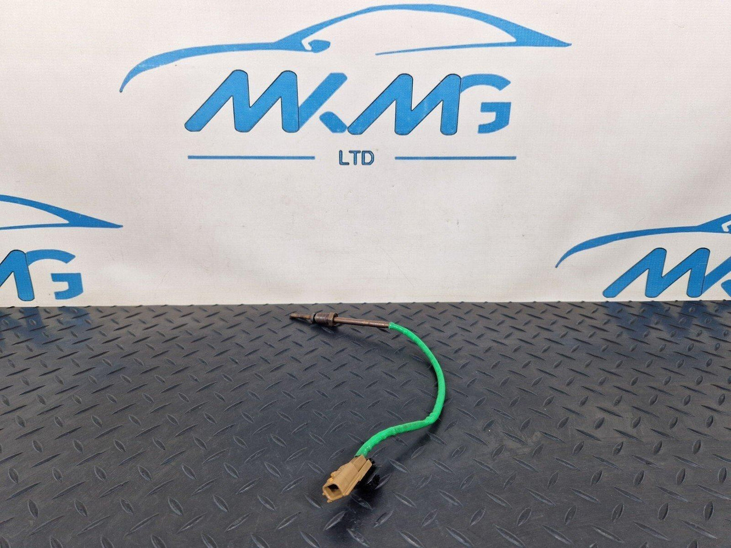 14-21 MERCEDES BENZ C200d W205 OEM EXHAUST TEMPERATURE SENSOR 226408367