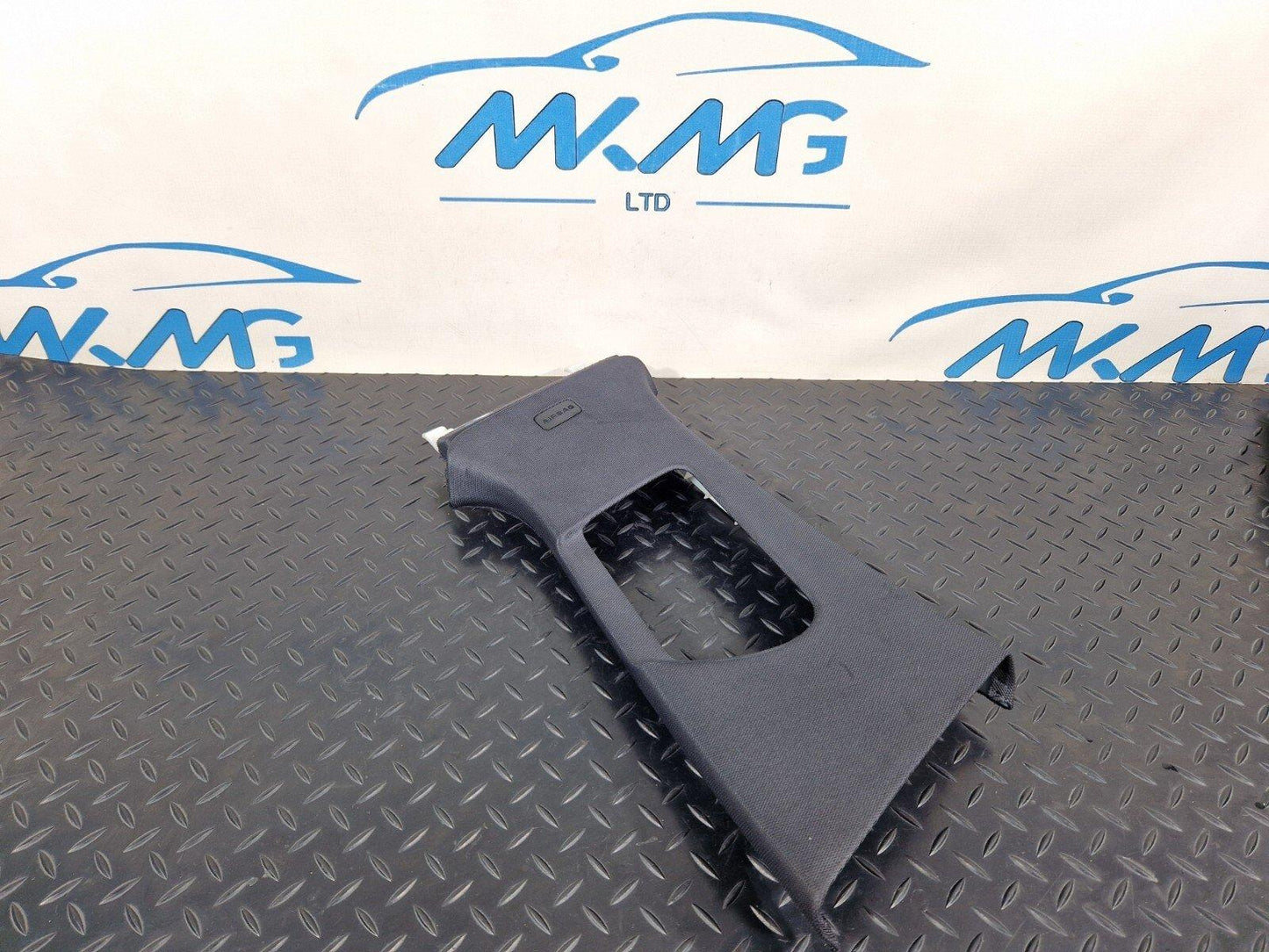 16-19 AUDI A4 AVANT B9 S-LINE RIGHT DRIVER SIDE B-PILLAR TRIM COVER 8W0867244D