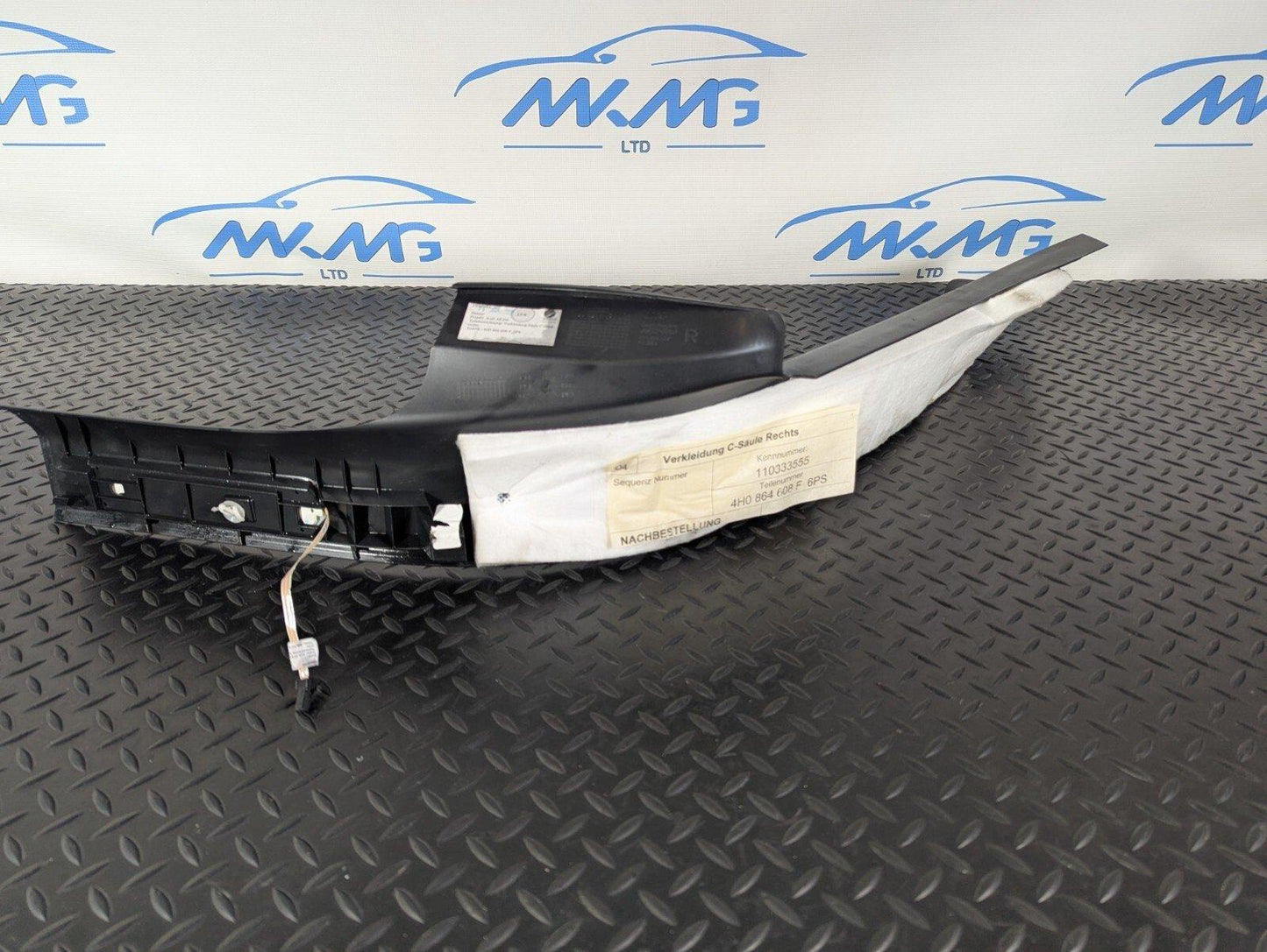 10-17 AUDI A8 4H  REAR RIGHT INTERIOR STEP PLATE TRIM 4H0864608F
