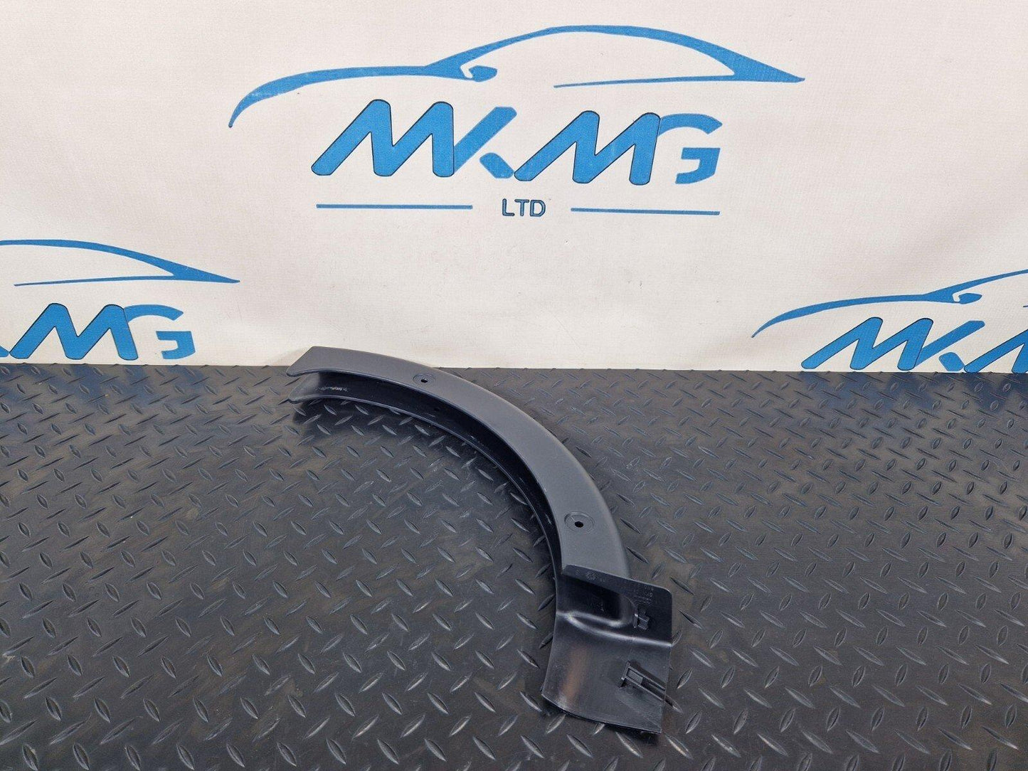 16-19 AUDI A4 B9 GENUINE REAR LEFT BOOT LID HINGE COVER 8W5971821