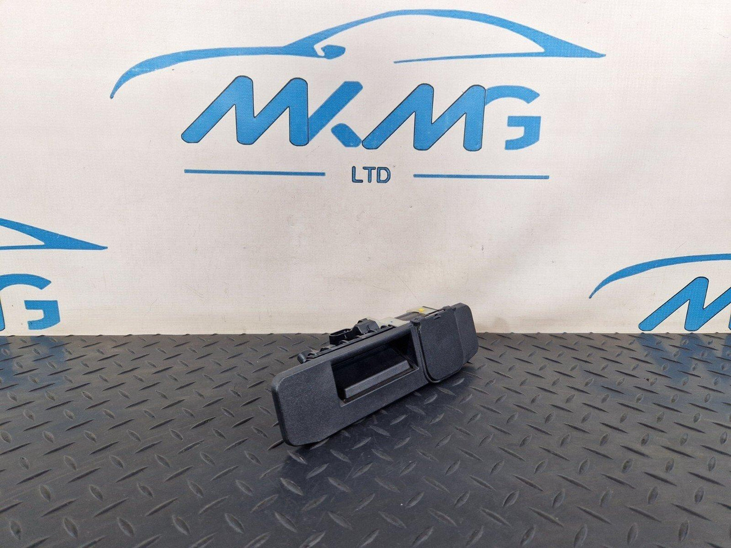 18-ON MERCEDES BENZ A CLASS W177 TAILGATE BOOT LID OPENING HANDLE A0997500700
