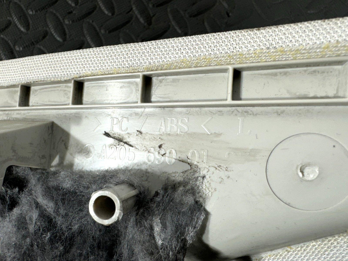 14-21 MERCEDES BENZ GENUINE REAR LEFT SIDE C-PILLAR TRIM COVER A2056900125