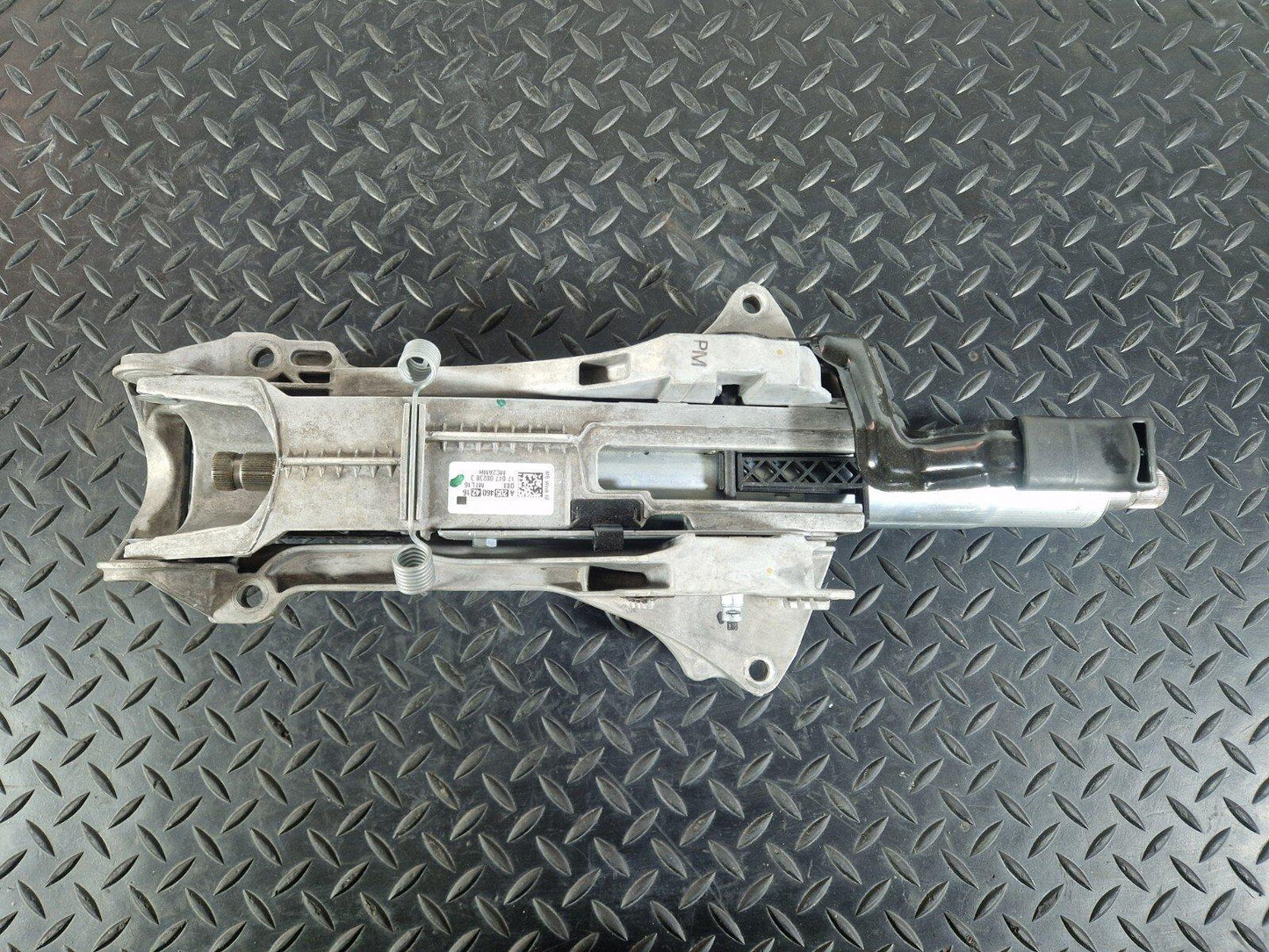 14-21 MERCEDES BENZ C200d W205 OEM STEERING COLUMN SHAFT TUBE A2054604216