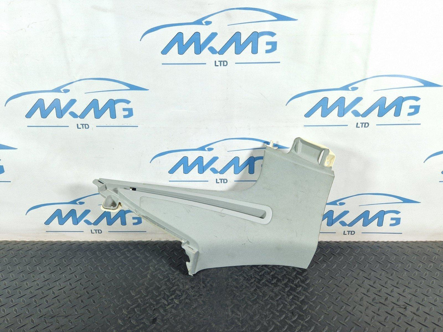 12-18 AUDI A6 C7 GENUINE LEFT UPPER D PILLAR TRIM 4G9867245B