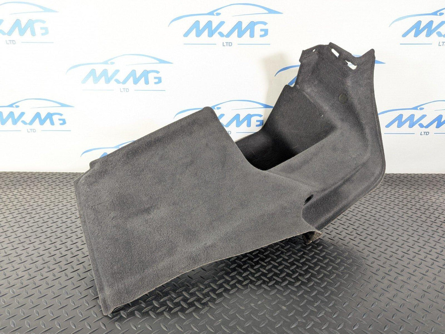10-17 AUDI A8 4H REAR LEFT NSR BOOT SIDE TRUNK CARPET PANEL 4H0863879F