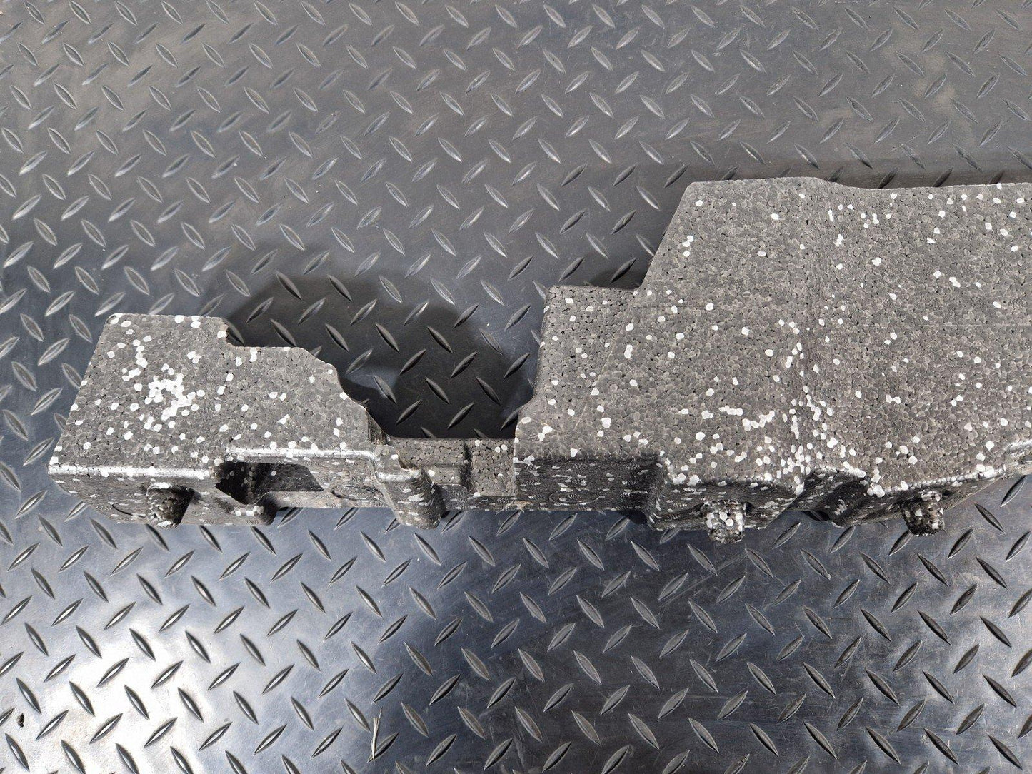BMW 2 SERIES GRAN TOURER F45 F46 REAR RIGHT TRUNK FLOOR SUPPORT FOAM 7327028