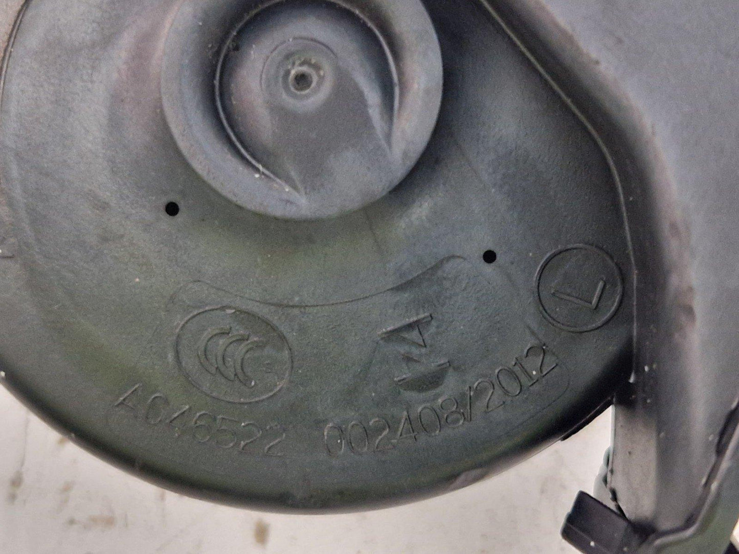 17-ON LAND ROVER DISCOVERY L462 FRONT LEFT HIGH NOTE TONE HORN ALARM HY3213802AB