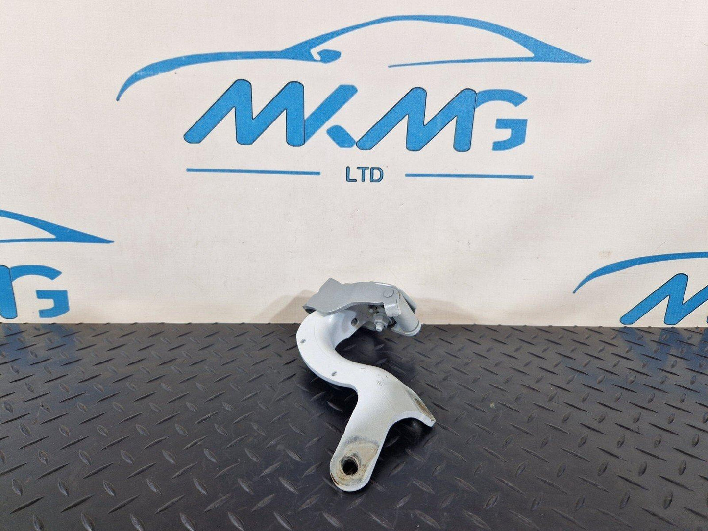 10-15 AUDI Q7 4L OEM REAR LEFT N/S TAILGATE BOOTLID HINGE IN WHITE 4L0827299C