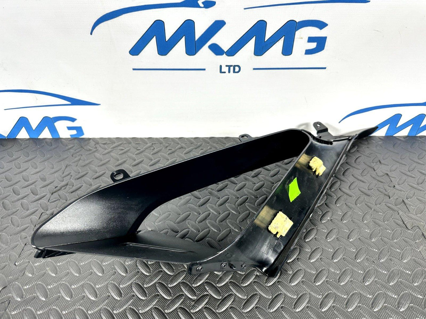 14-21 BMW 2 SERIES GRAN TOURER F45 F46 LEFT SIDE A-PILLAR TRIM BLACK 7329585