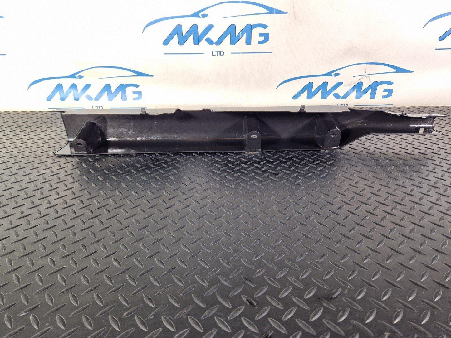 18ON MERCEDES BENZ SPRINTER W907 W910 SLIDING DOOR WIRING LOOM COVER A9068210789