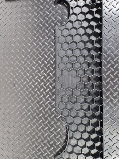 12-18 AUDI A6 C7 REAR BOOT FLOOR TRIM INSERT LEVELLER RAIL COVER PANEL 4G5863373