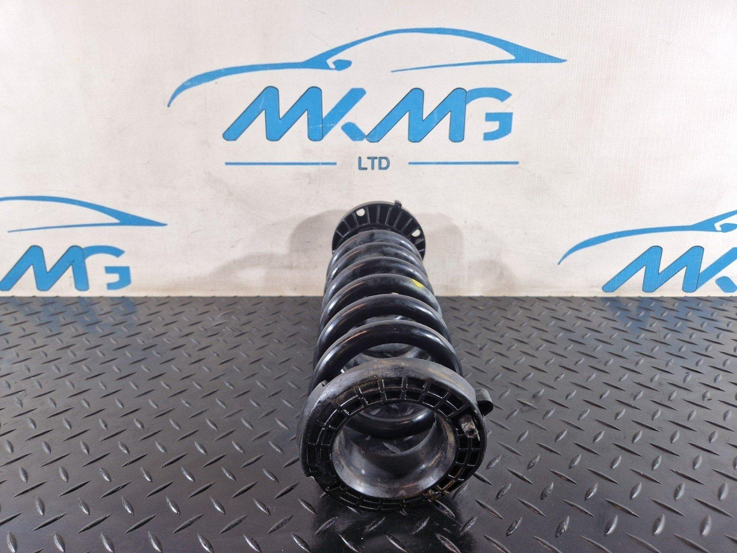 16-22 MERCEDES BENZ X253 16-22 MERCEDES BENZ X253 GENUINE REAR COIL SPRING