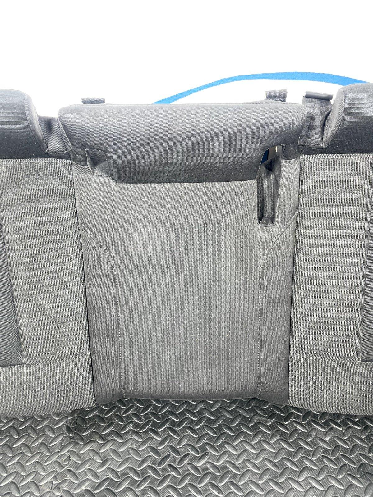 16-19 AUDI A4 B9 SALOON GENUINE REAR CLOTH SEAT 8W0885283