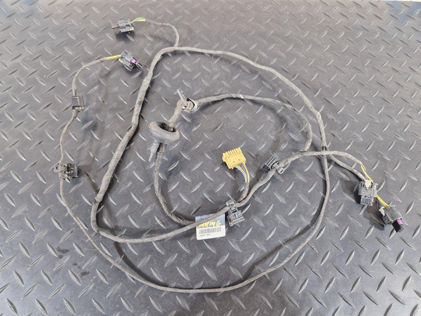 16-19 AUDI A4 B9 GENUINE REAR BUMPER PARKING SENSOR PDC WIRING LOOM 8W0971104A