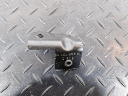 18-ON MERCEDES SPRINTER W907 W910 FRONT LEFT WING HOLDER BRACKET A9108811300