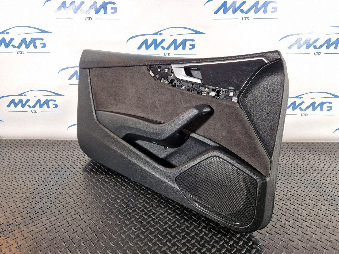 16-24 AUDI A5 F5 S-LINE CONVERTIBLE FRONT LEFT SIDE DOOR CARD 8W6867133
