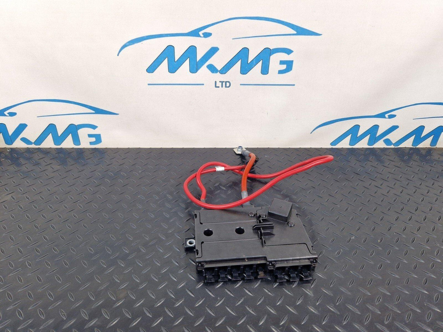 14-21 MERCEDES BENZ C200d W205 FUSE BOX RELAY MODULE POWER JUNCTION A2055402850