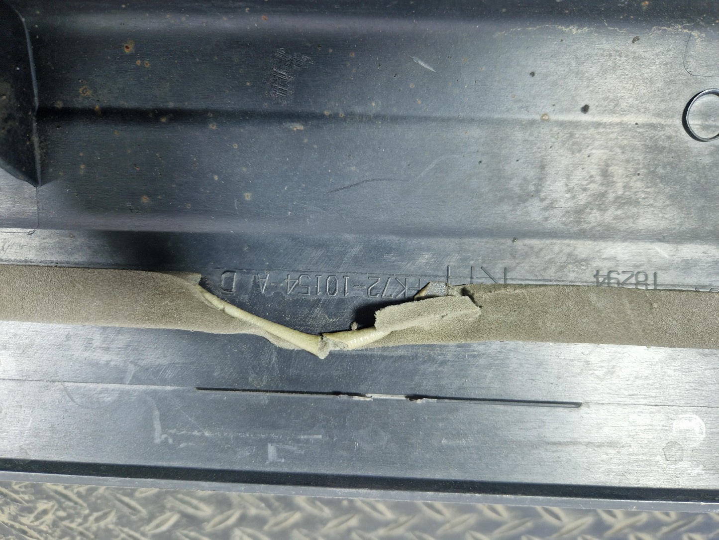 Land Rover Discovery Sport Side Skirt Sill Right Side Genuine FK7210154AD