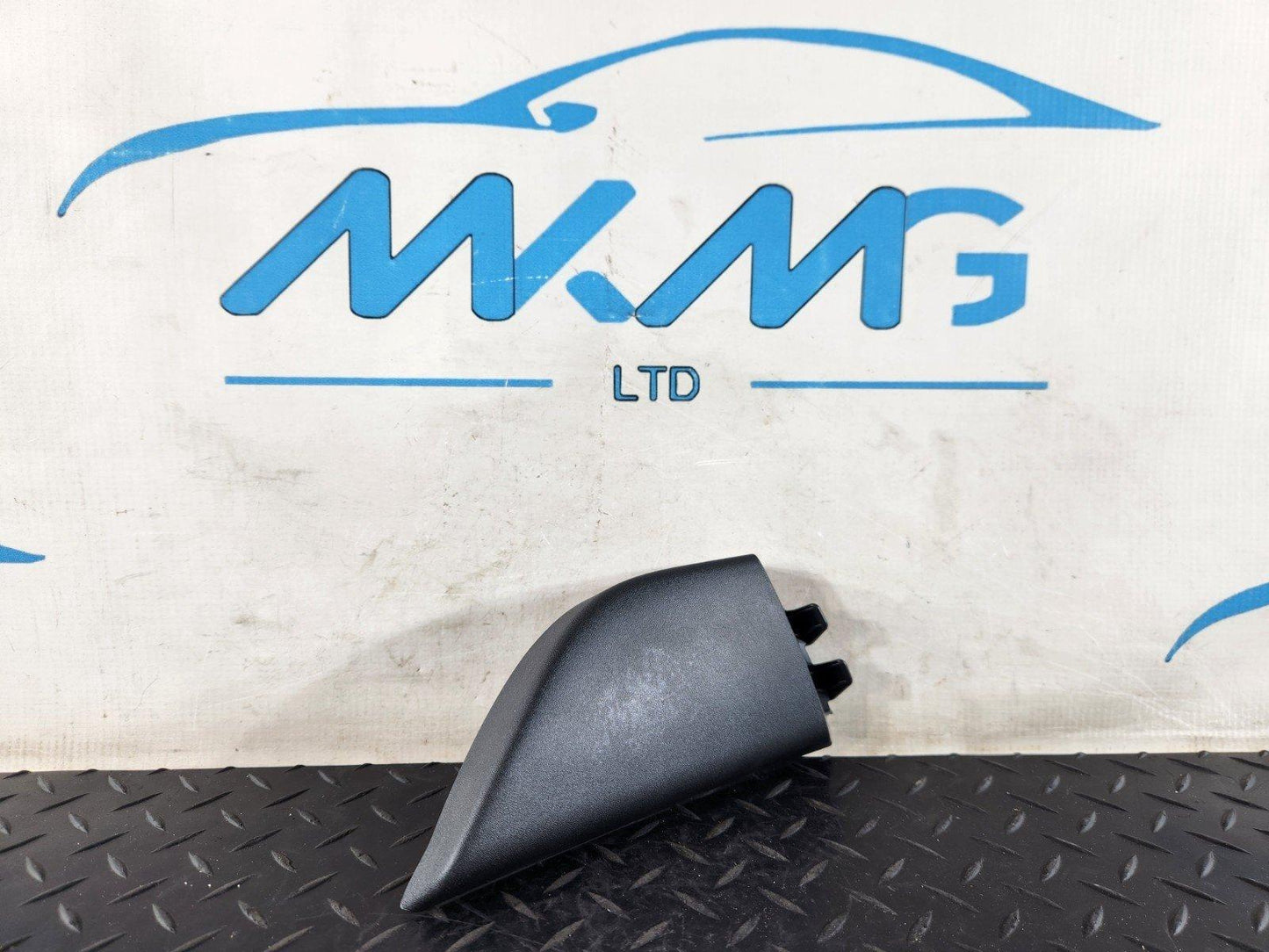 19-ON MERCEDES BENZ B CLASS W247 FRONT LEFT N/S MIRROR COVER TRIM A2477203700