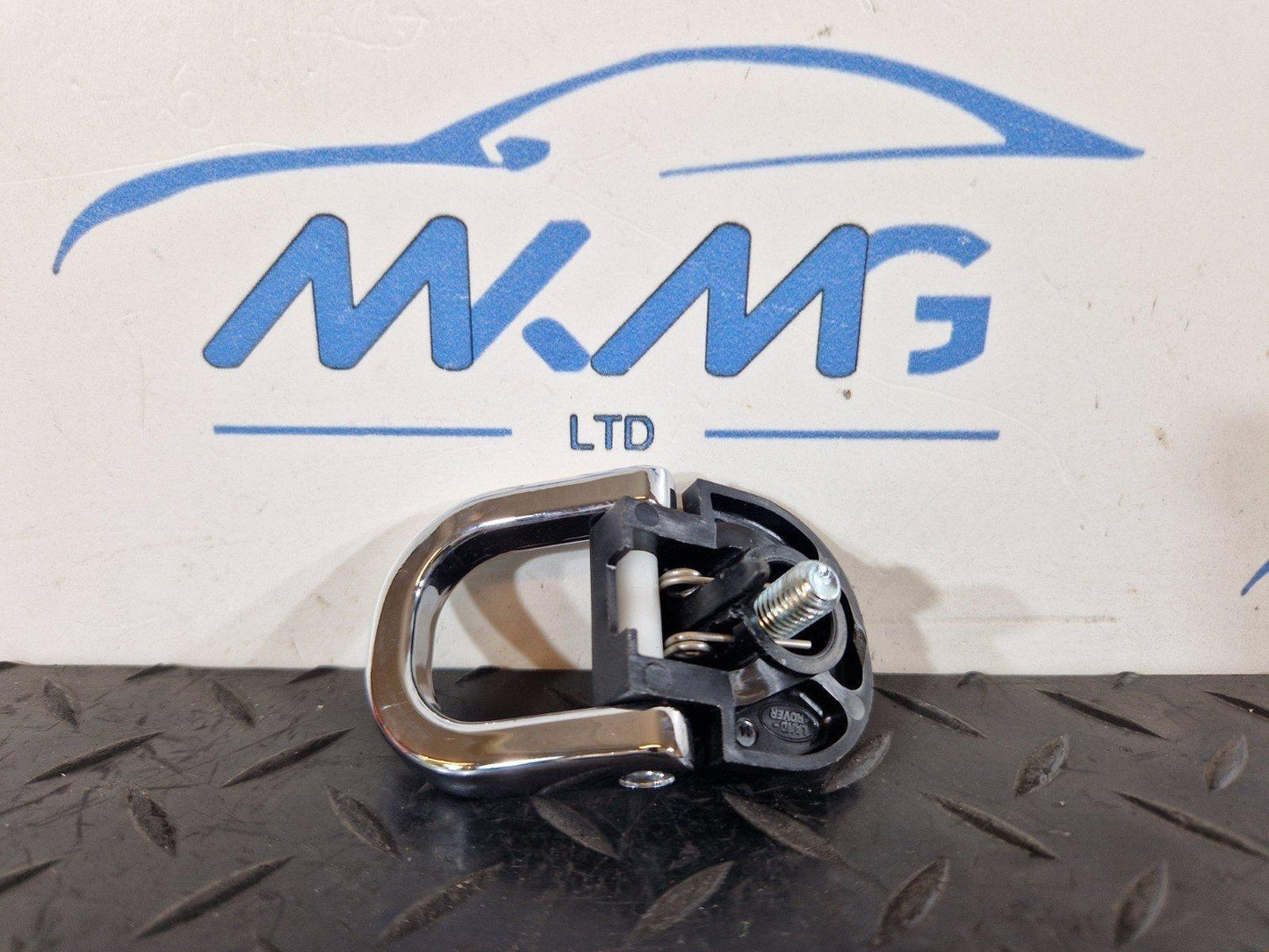 19-ON RANGE ROVER EVOQUE L551 GENUINE TRUNK BOOT TIE DOWN CARGO HOOKS X4