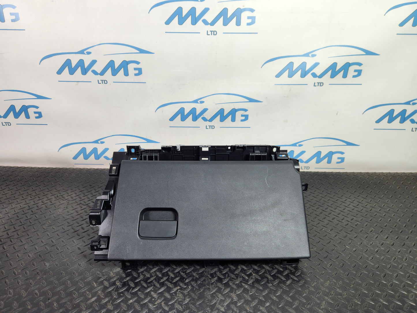 Land Rover Range Rover Evoque L551 Glove Box Storage Compartment K8D2-060T10-B
