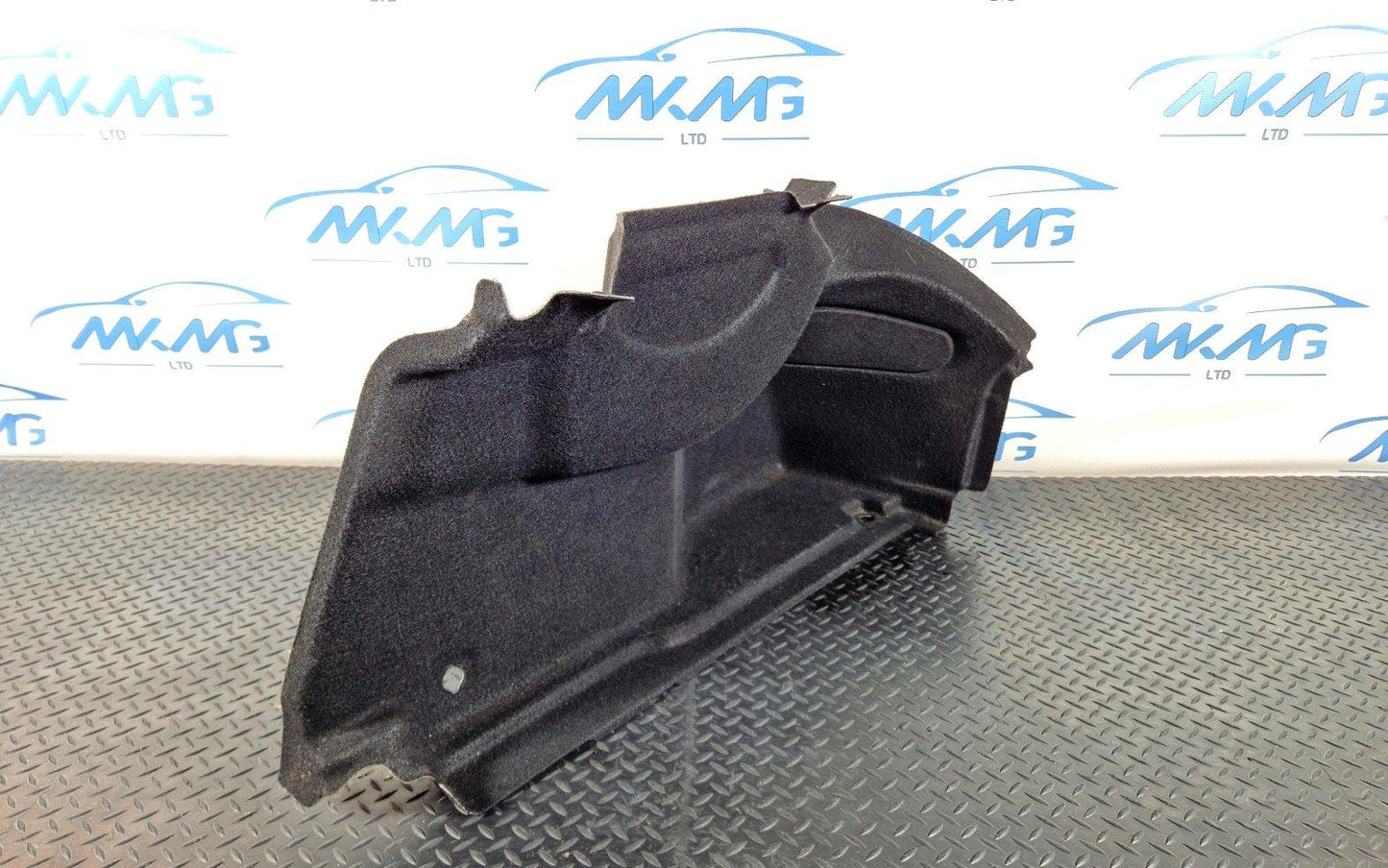13-19 MERCEDES BENZ CLA C117 GENUINE REAR RIGHT O/S BOOT LINER PANEL A1176900141