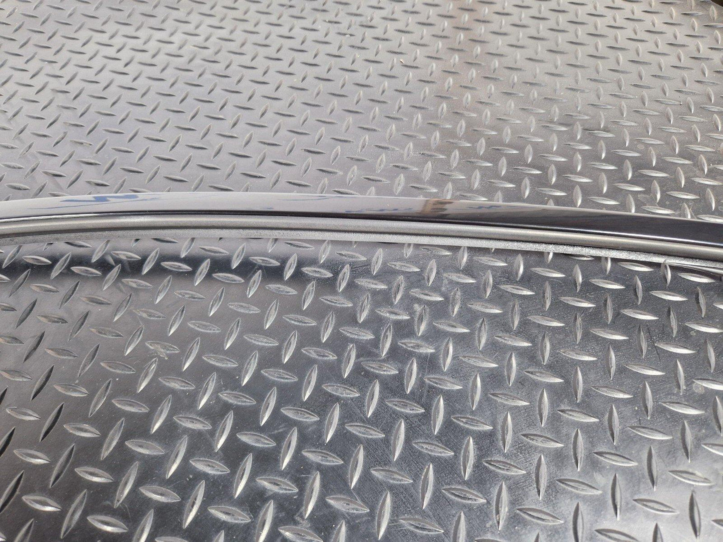 11-18 BMW 6 SERIES F06 RIGHT WINDOWS SURROUND TOP UPPER ROOF STRIP 7275304