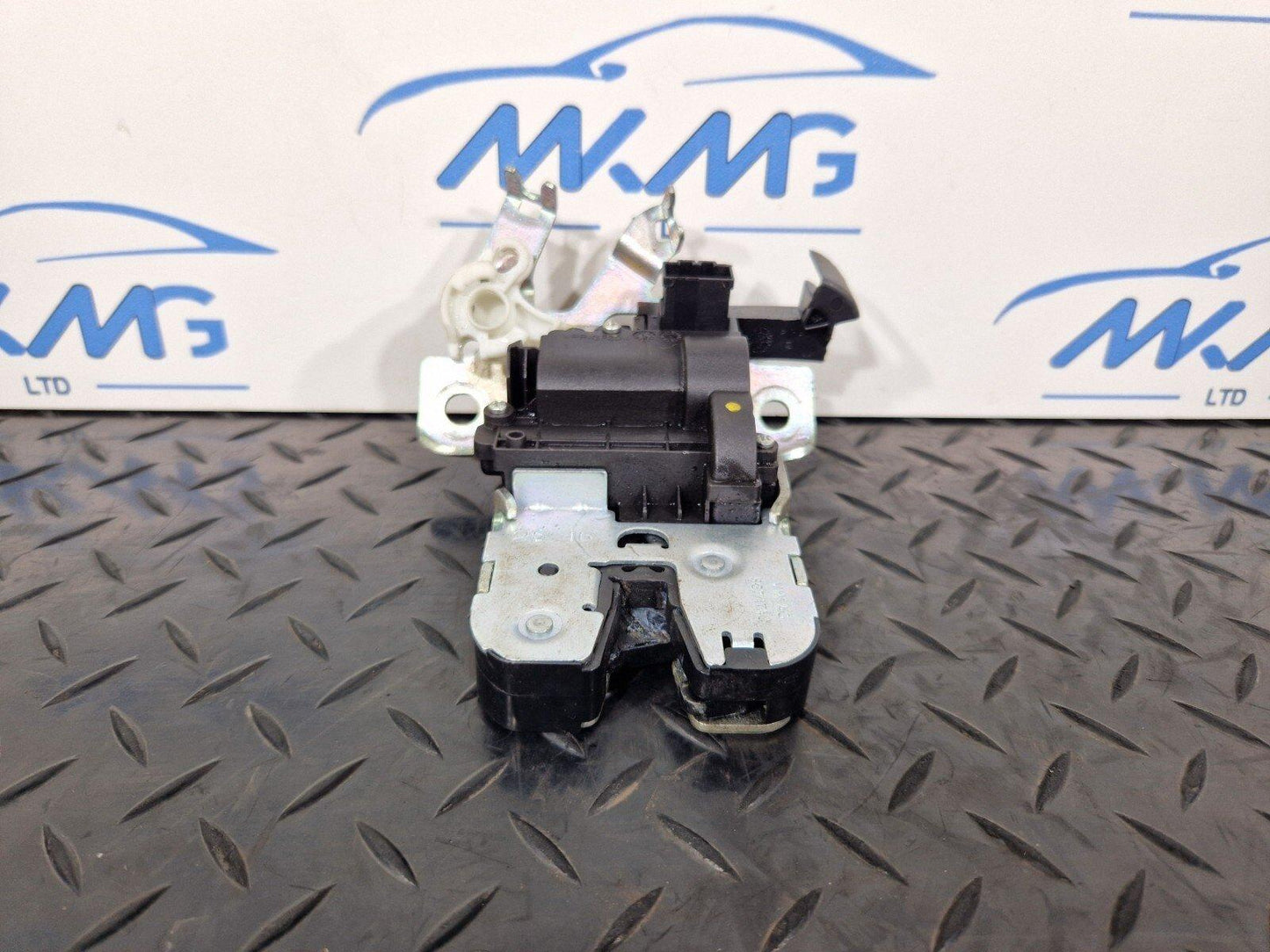 16-23 AUDI A5 F5 SPORTBACK TAILGATE LOCK LATCH MECHANISM 8W0827503