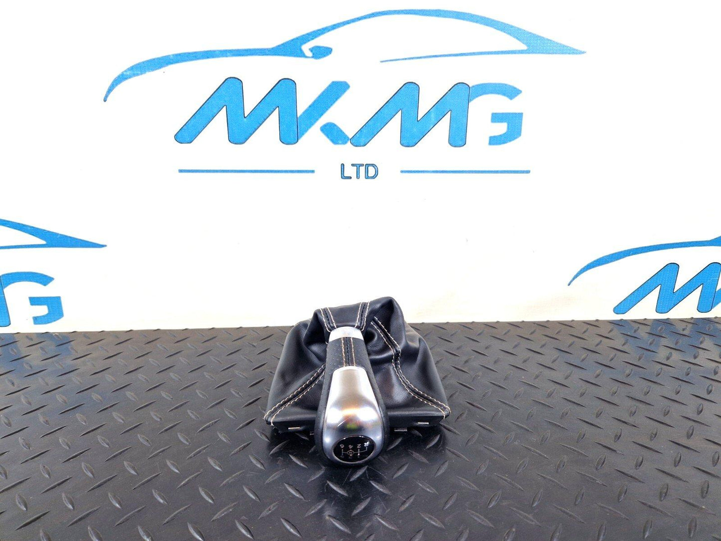 14-19 MERCEDES BENZ GLA X156 GENUINE OEM GEARKNOB A1763641710