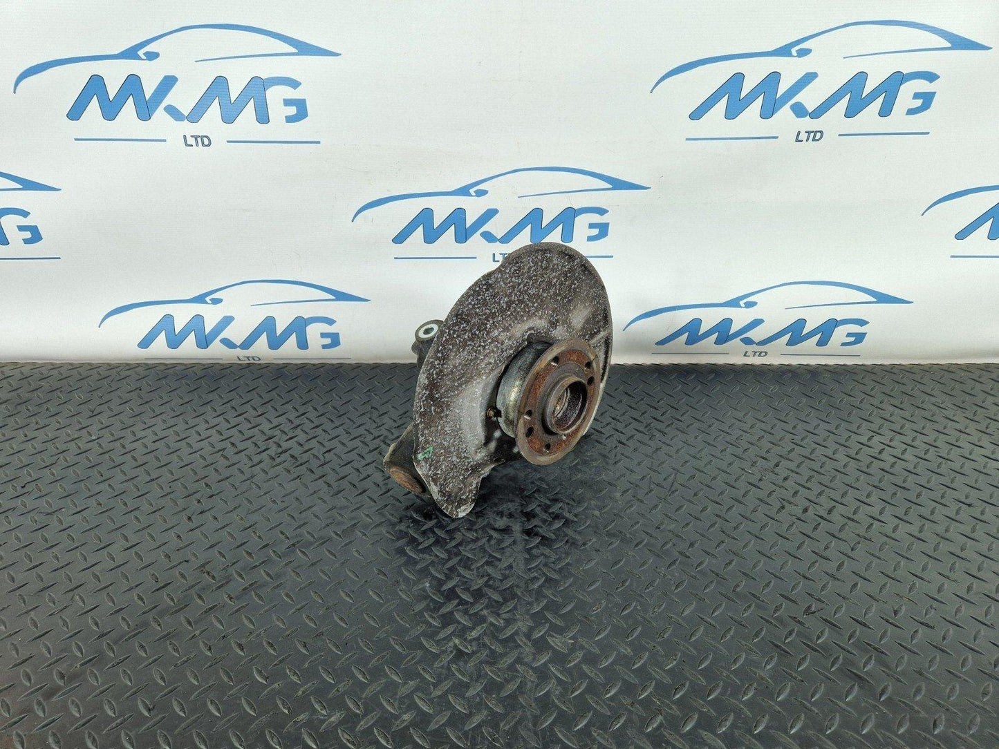 11-19 MERCEDES BENZ ML W166 GENUINE REAR RIGHT WHEEL HUB A1663570205