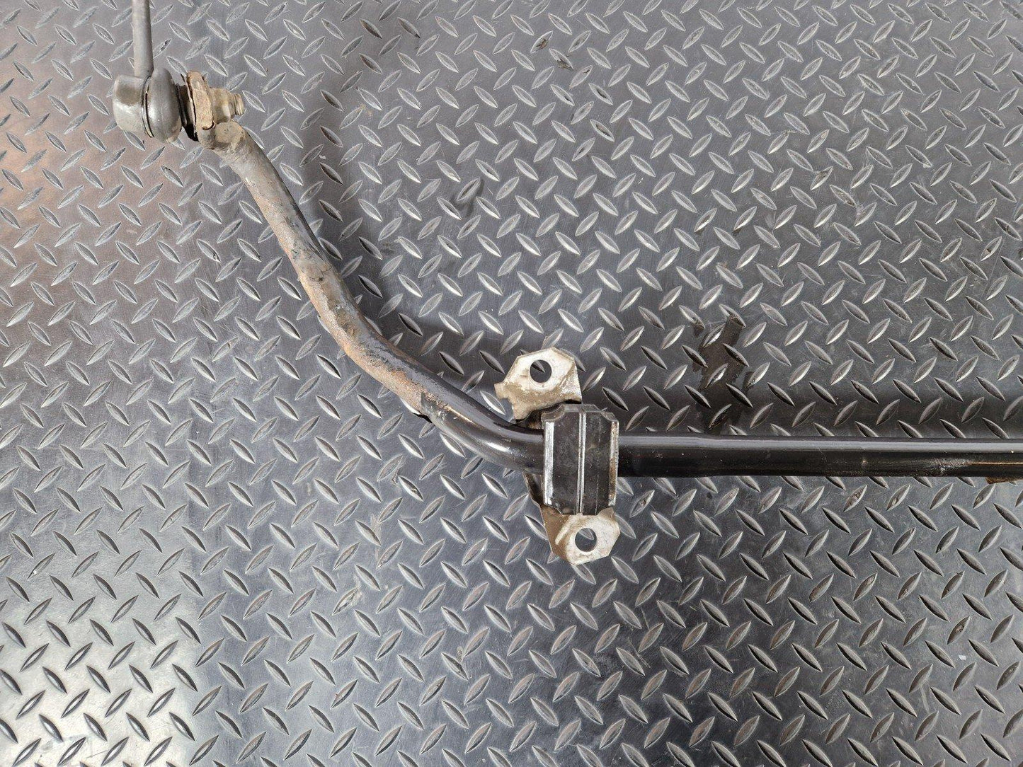 11-18 BMW 6 SERIES F06 GENUINE OEM FRONT STABILIZER ANTI ROLL 6791925