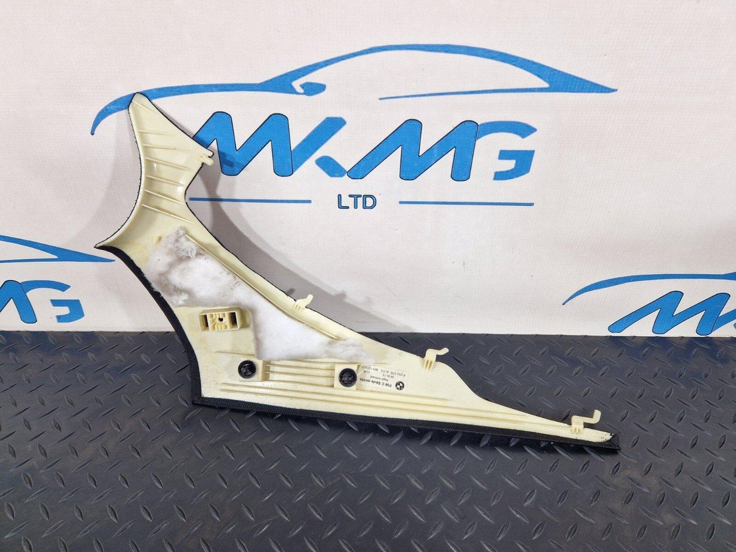 11-18 BMW 6 SERIES F06 REAR RIGHT C PILLAR TRIM 8054076