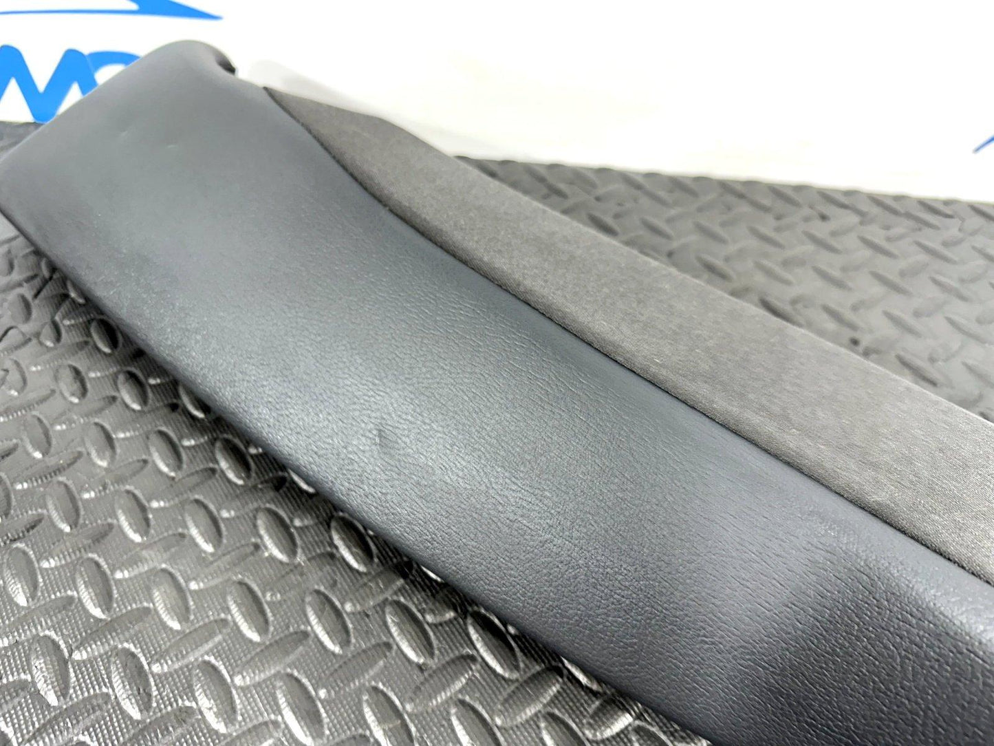 16-19 AUDI A4 B9 GENUINE REAR LEFT PASSENGER SIDE LEATHER BOLSTER 8W0885703AG
