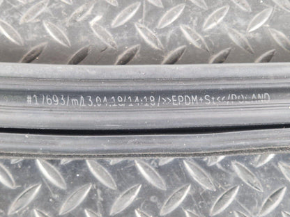 14-21 BMW 2 SERIES GRAN TOURER F46 REAR LEFT N/S DOOR WINDOW GUIDE SEAL 8498429