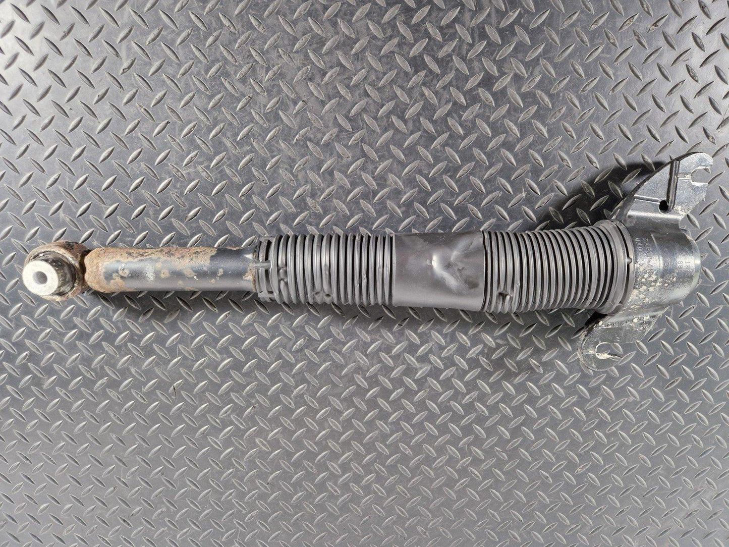 14-19 LAND ROVER L550 DISCOVERY SPORT OEM REAR LEFT SHOCK ABSORBER FK7218A145