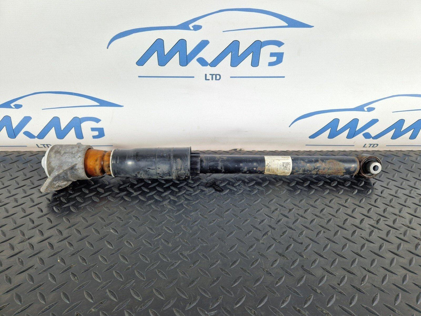 16-19 AUDI A4 AVANT B9 GENUINE REAR SHOCK ABSORBER FITS LEFT & RIGHT 8W0513035AD
