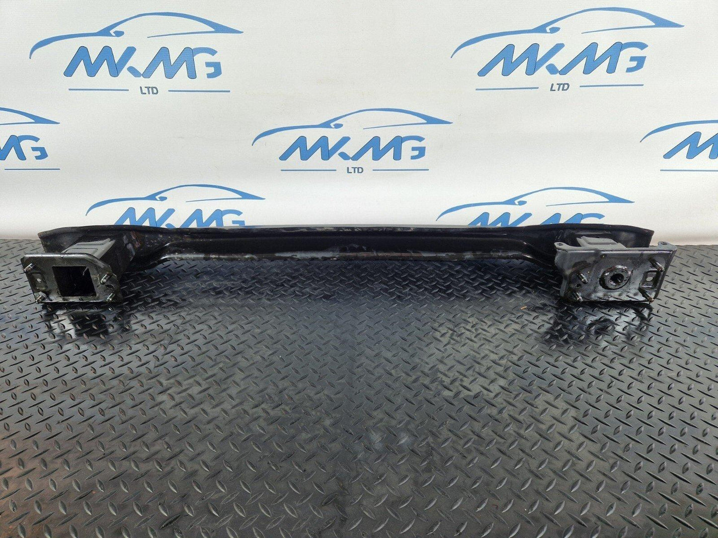 14-21 MERCEDES BENZ C300h W205 OEM REAR ENFORCEMENT BAR A2056100414